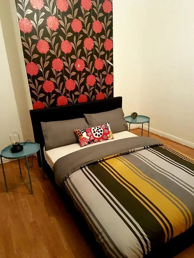فندق مبيت وإفطار مبيت وإفطار إيلفورد Budget House In Gants Hill
